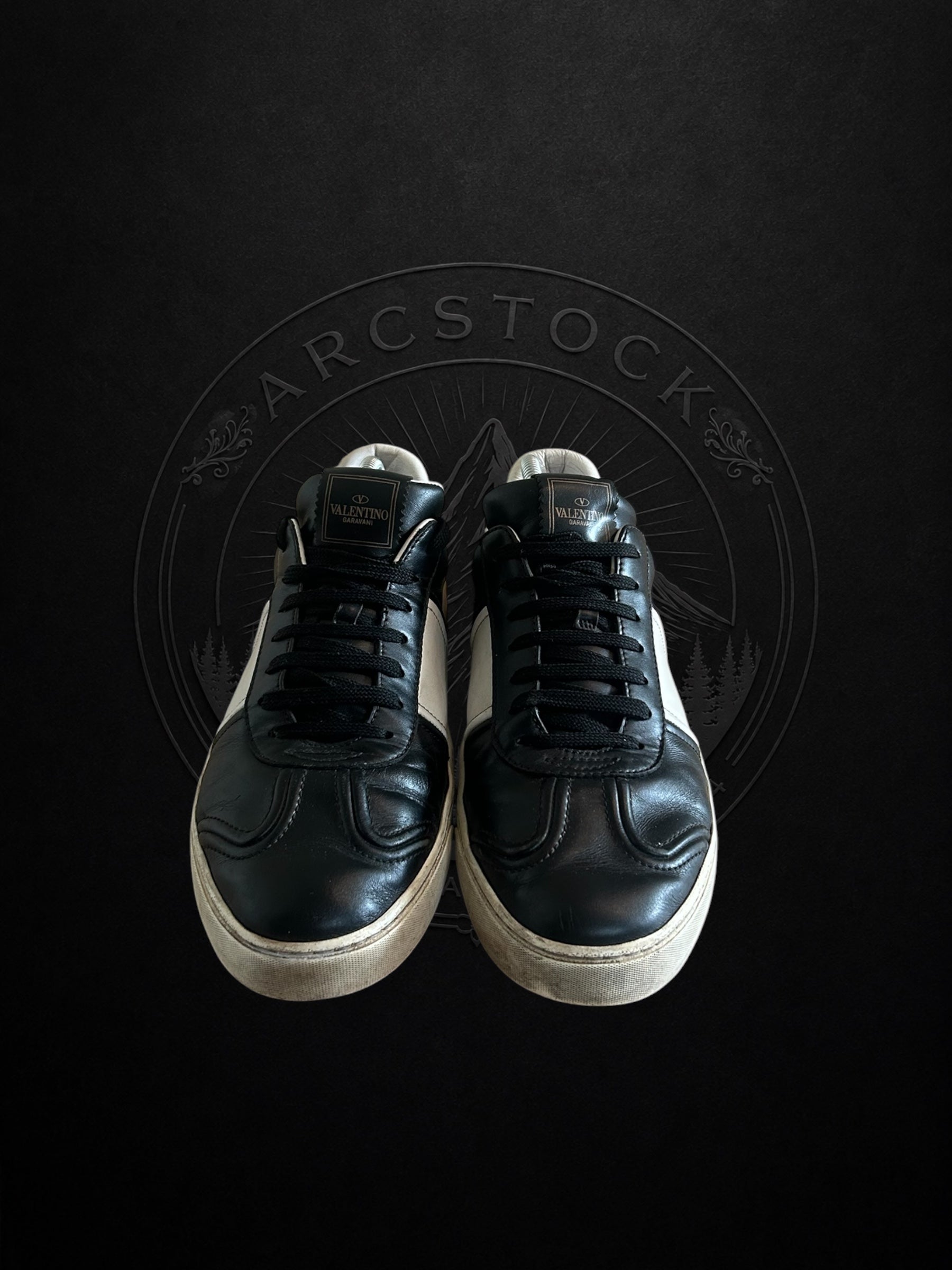 Valentino flycrews